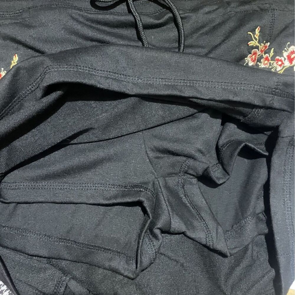 Y2K Black Esperanza Mini Skort Floral Embroidery Medium - Picture 7 of 8